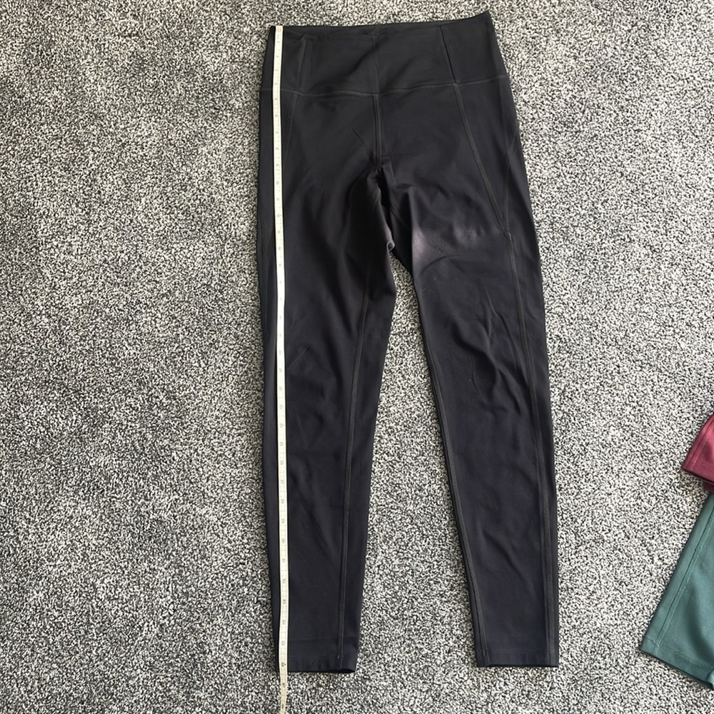 Compressive High-Rise Legging Recycled Plastic - Picture 4 of 10